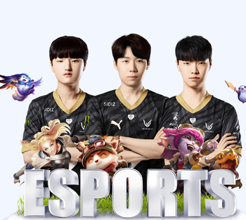 梅西900球进球部位分布：左脚756球，右脚110球，头球30球